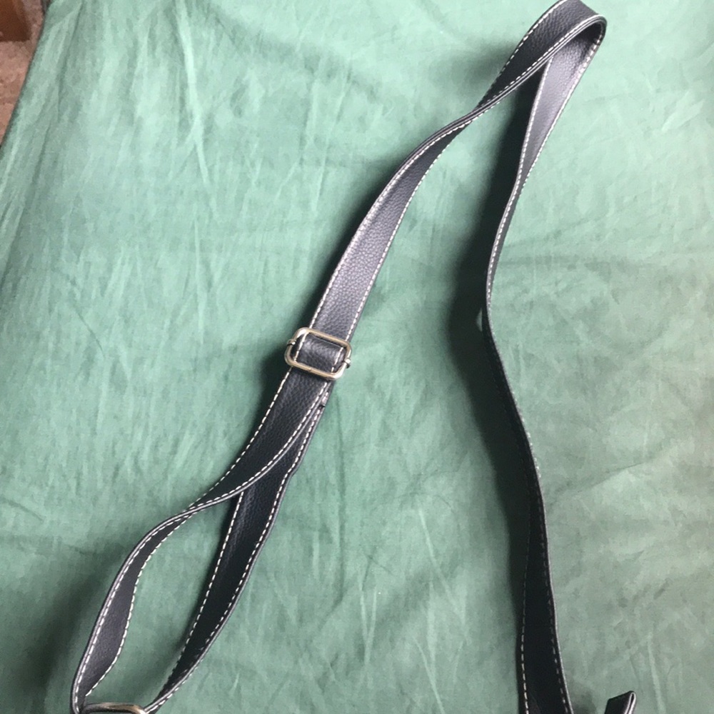 Purse - Picture 2 of 3